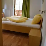 Valerie Hotel
