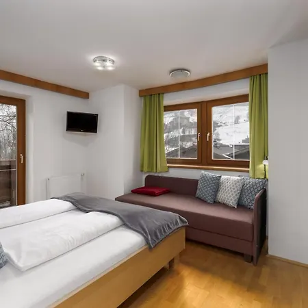 Valerie Hotel