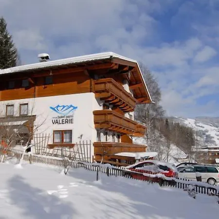 Valerie Saalbach-Hinterglemm