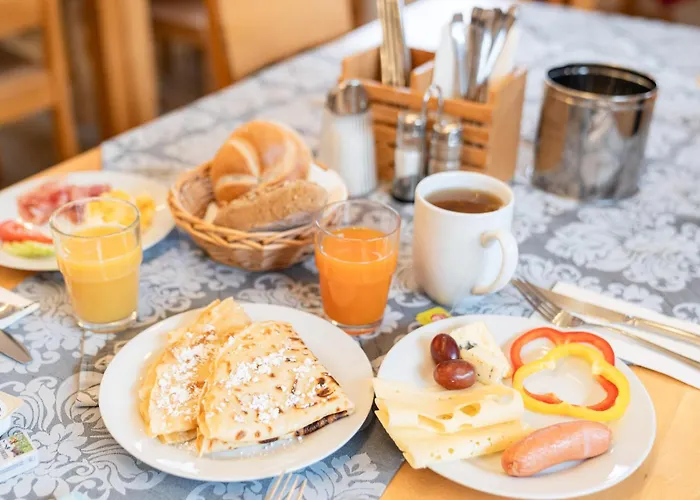 Valerie ホテル ザールバッハ・ヒンターグレム