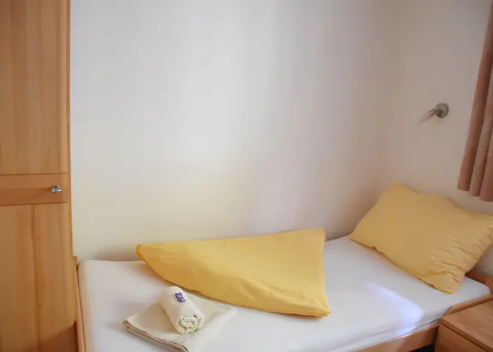 Valerie ホテル ザールバッハ・ヒンターグレム