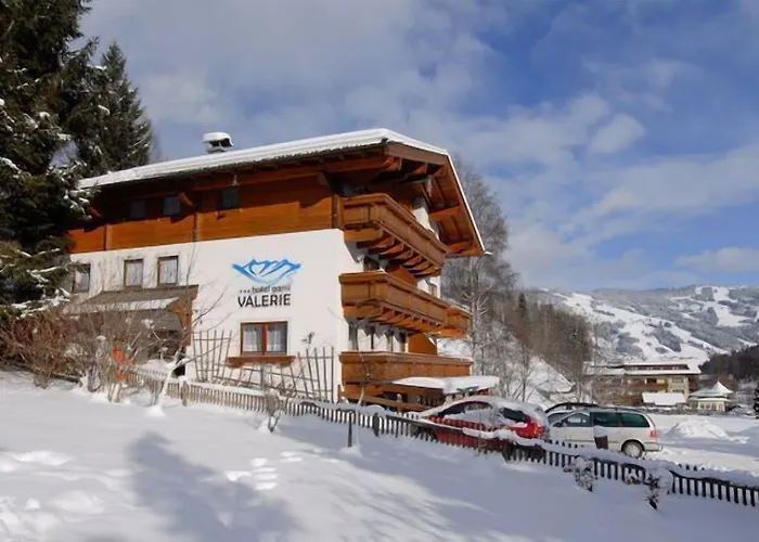 Valerie ザールバッハ・ヒンターグレム